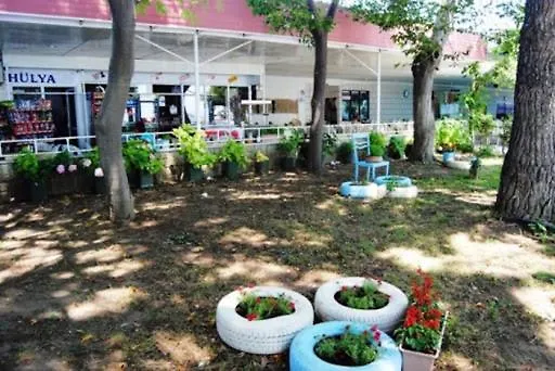 Hulya * 埃尔代克